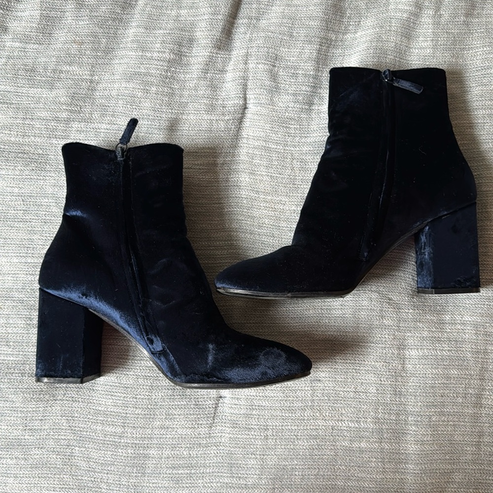 Balenciaga Navy Velvet Heeled Boots